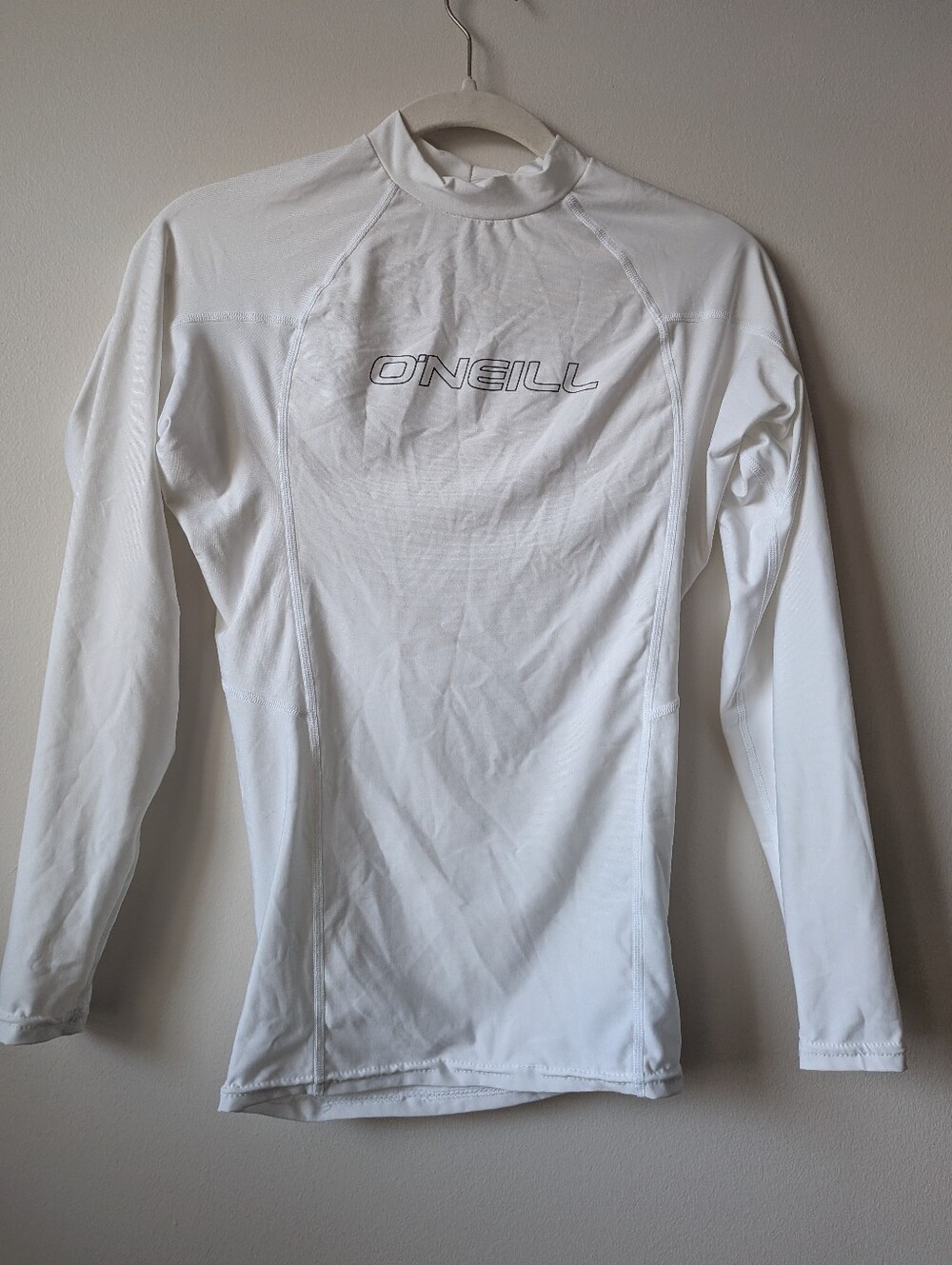 O'Neill Basic Skins LS Rash Guard Surfing Swim Water Sports top  NWOT small
